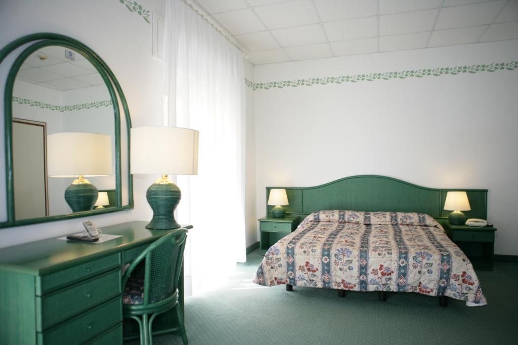 Hotel Diana Grado Bilik gambar