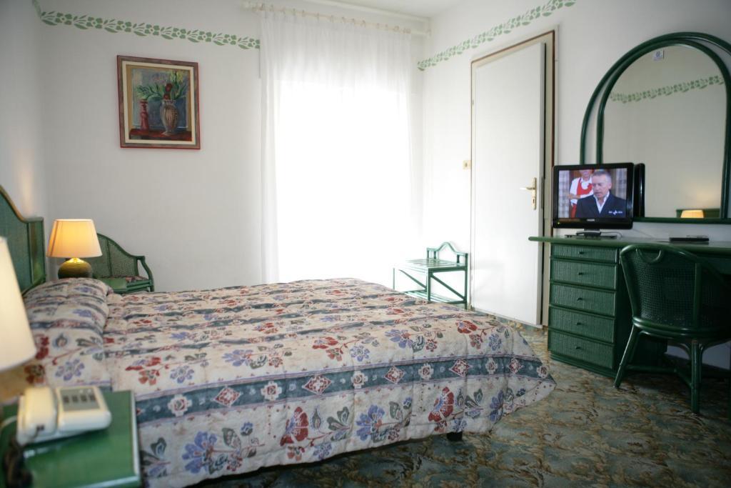 Hotel Diana Grado Bilik gambar