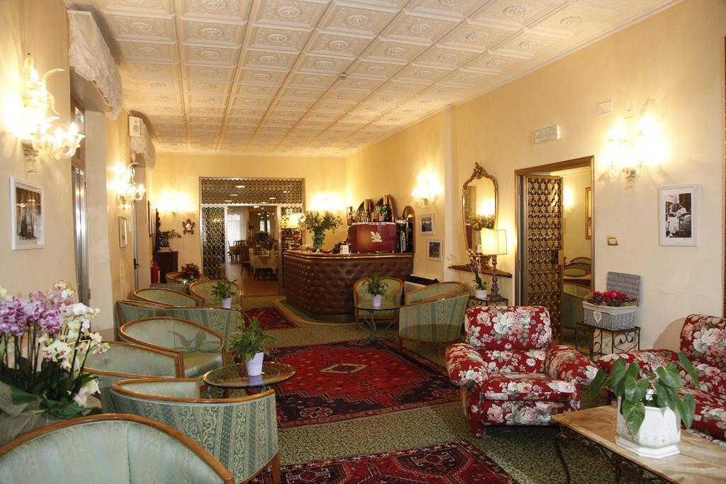 Hotel Diana Grado Luaran gambar