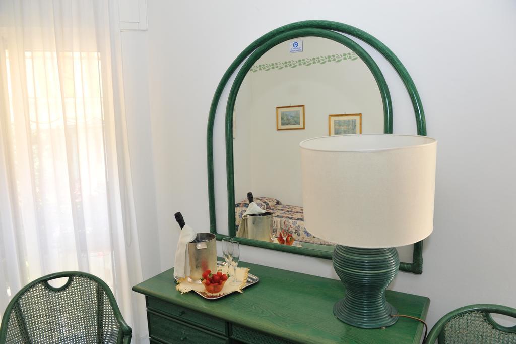 Hotel Diana Grado Luaran gambar